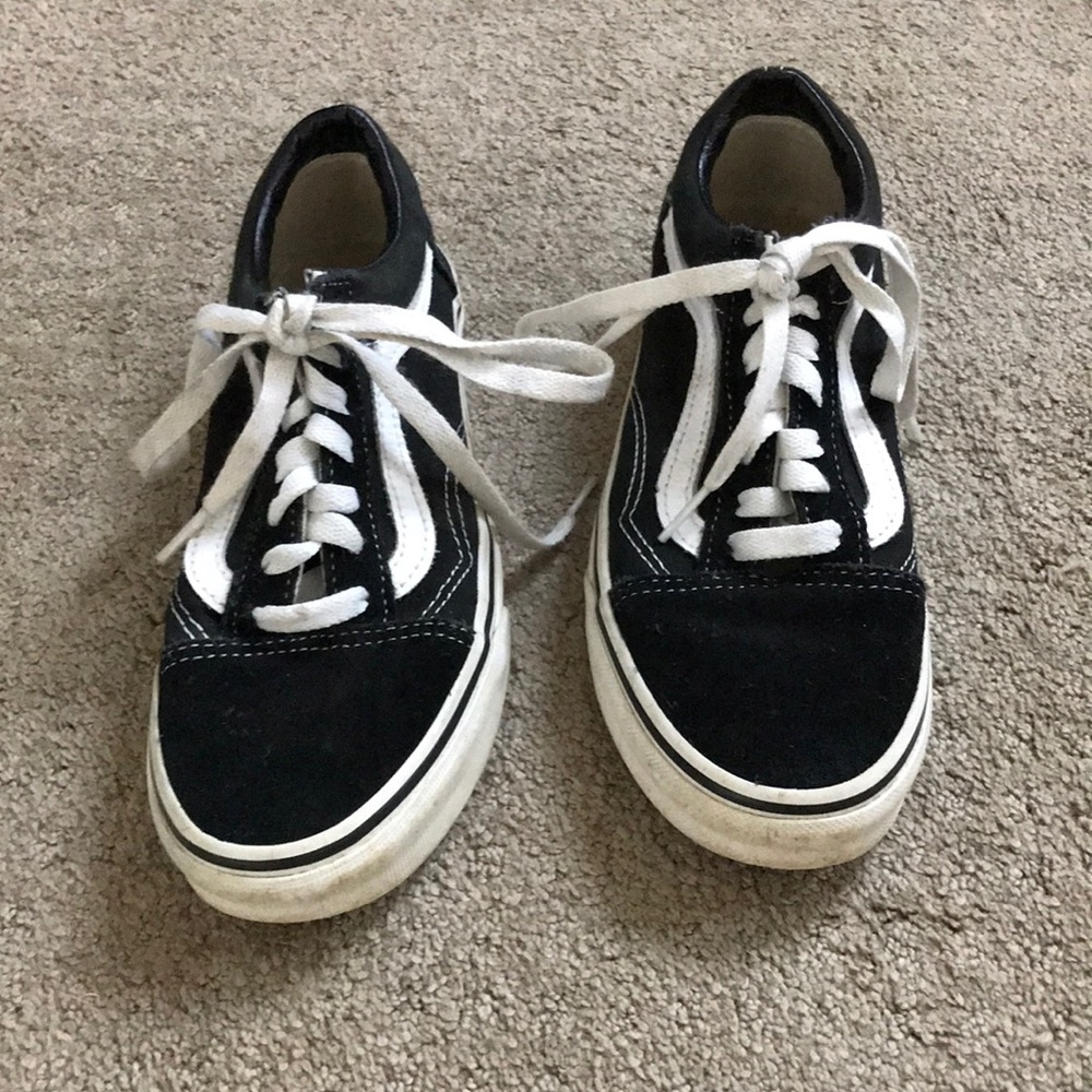 Black vans